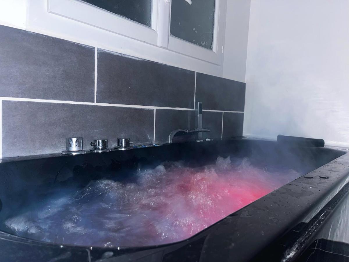 L'Oranger - Magnifique Studio Independant Sur Mougins Avec Jacuzzi Prive - Parking - Climatisation Exteriér fotografie